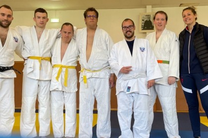 Une séance de judo avec l'association EHCO – Papillons blancs de Beaune